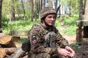 Volunteer medics of Ukraines National Guard brigade