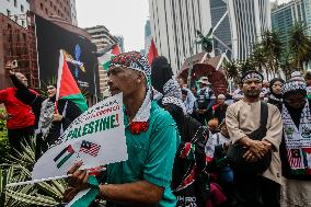 100K Rally To Defense Palestinian