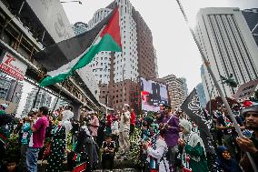 100K Rally To Defense Palestinian