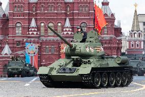 RUSSIA-MOSCOW-PARADE-REHEARSAL