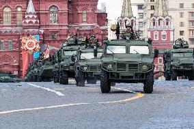 RUSSIA-MOSCOW-PARADE-REHEARSAL