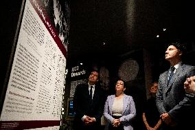 Justin Trudeau Visits Holocaust Museum In Toronto