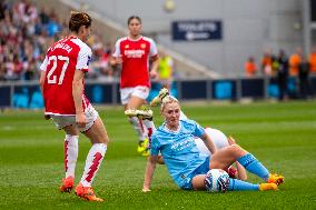 Manchester City v Arsenal FC - Barclays Women's Super League