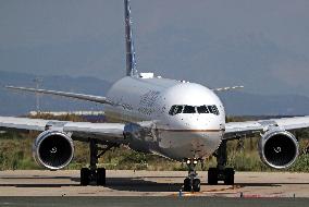 Diverse aircraft on the runway