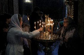 Blessing of Easter baskets in Kyiv