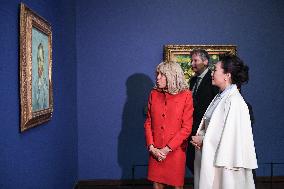 First Ladies Visit The Musee d'Orsay - Paris