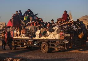 Palestinians Fleeing Rafah