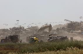 ISRAEL-KIBBUTZ REIM-TROOPS-GAZA
