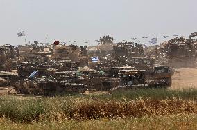 ISRAEL-KIBBUTZ REIM-TROOPS-GAZA