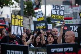 Israelis Call For Cease-fire, Return Of Hostages From Gaza