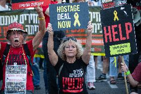 Israelis Call For Cease-fire, Return Of Hostages From Gaza