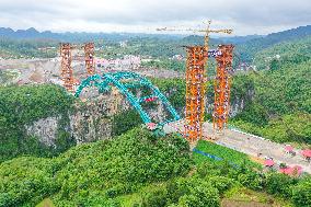 Rami River Extra Large Bridge Construction in Guiyang