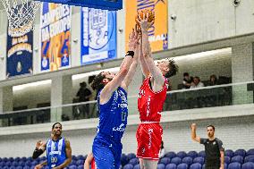 Basquetebol : FC Porto vs Imortal