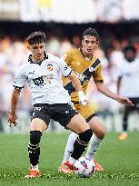 Valencia CF v Rayo Vallecano - LaLiga EA Sports