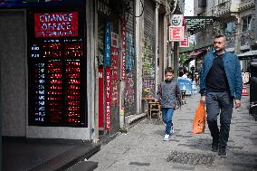 Foreign Exchange Stores In Istanbul, Turkey