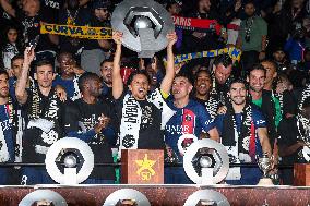PSG Celebrates 2023-2024 Ligue 1 Championship Trophy