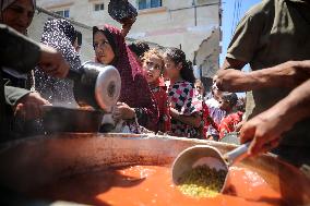The Daily Food In Gaza
