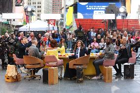 The Drew Barrymore Show In Times Square - NYC