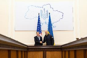 Blinken Delivers Message Of US Support To Kyiv
