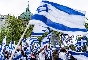 Israel’s Independence Day Celebration - Montreal