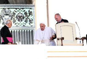 Pope Francis Leads The General Audience - Vatican