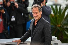 Le Deuxième Acte (The Second Act) Photocall - The 77th Annual Cannes Film Festival