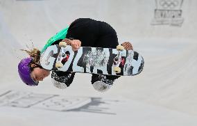 (SP)CHINA-SHANGHAI-OLYMPIC QUALIFIER SERIES SHANGHAI-SKATEBOARDING-WOMEN'S PARK-PRELIMS (CN)