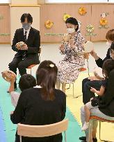 Crown Prince Fumihito at child center