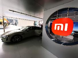 Xiaomi SU7 New Energy Vehicle