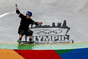 (SP)CHINA-SHANGHAI-OLYMPIC QUALIFIER SERIES SHANGHAI-SKATEBOARDING-WOMEN'S PARK-PRELIMS (CN)