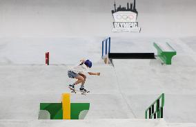 (SP)CHINA-SHANGHAI-OLYMPIC QUALIFIER SERIES SHANGHAI-SKATEBOARDING-MEN'S STREET-PRELIMS (CN)