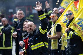 Firefighter Unions Protest - Paris