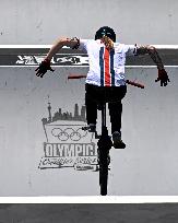 (SP)CHINA-SHANGHAI-OLYMPIC QUALIFIER SERIES SHANGHAI-CYCLING-BMX FREESTYLE (CN)