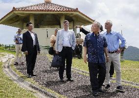 U.S. ambassador to Japan visits Yonaguni Island