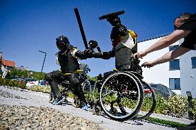 Patients of Superhumans rehab center try hand at buhurt combat