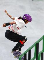 (SP)CHINA-SHANGHAI-OLYMPIC QUALIFIER SERIES SHANGHAI-SKATEBOARDING-WOMEN'S STREET-PRELIMS (CN)