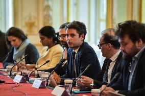 Meeting with the liaison committees on the situation in New Caledonia at Matignon - Paris