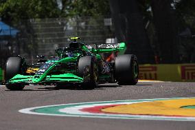 (SP)ITALY-IMOLA-AUTO-F1 GRAND PRIX-PRACTICE SESSION