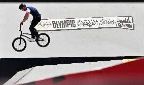(SP)CHINA-SHANGHAI-OLYMPIC QUALIFIER SERIES SHANGHAI-CYCLING-BMX FREESTYLE-MEN-FINAL(CN)