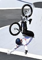 (SP)CHINA-SHANGHAI-OLYMPIC QUALIFIER SERIES SHANGHAI-CYCLING-BMX FREESTYLE-MEN-FINAL(CN)