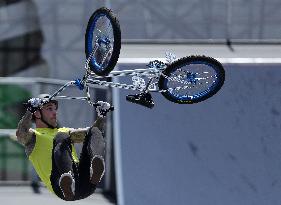 (SP)CHINA-SHANGHAI-OLYMPIC QUALIFIER SERIES SHANGHAI-CYCLING-BMX FREESTYLE-MEN-FINAL(CN)