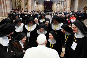 Pope Francis Meets With Priests And Consecrated Persons - Verona