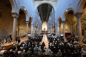 Pope Francis Meets With Priests And Consecrated Persons - Verona