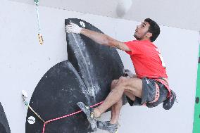 (SP)CHINA-SHANGHAI-OLYMPIC QUALIFIER SERIES SHANGHAI-SPORT CLIMBING-MEN'S BOULDER & LEAD-SEMIFINAL (CN)