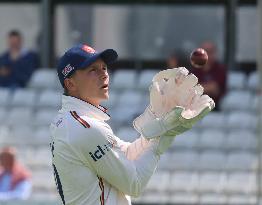 Essex CCC v Warwickshire CCC - Vitality County Championship