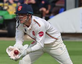 Essex CCC v Warwickshire CCC - Vitality County Championship