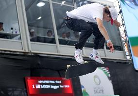 (SP)CHINA-SHANGHAI-OLYMPIC QUALIFIER SERIES SHANGHAI-SKATEBOARDING-MEN'S STREET-FINAL (CN)