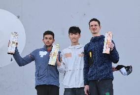 (SP)CHINA-SHANGHAI-OLYMPIC QUALIFIER SERIES-SPORT CLIMBING-MEN'S BOULDER & LEAD-FINAL(CN)