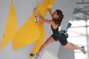 (SP)CHINA-SHANGHAI-OLYMPIC QUALIFIER SERIES SHANGHAI-SPORT CLIMBING-WOMEN'S BOULDER & LEAD-FINAL (CN)