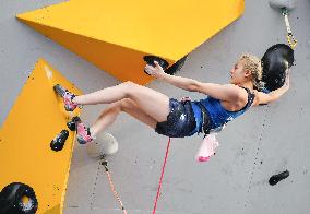 Sports climbing: Qualifying meet for Paris Olympics